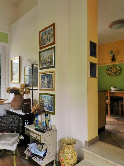 villa indipendente in vendita a Montignoso