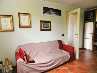 villa indipendente in vendita a Montignoso