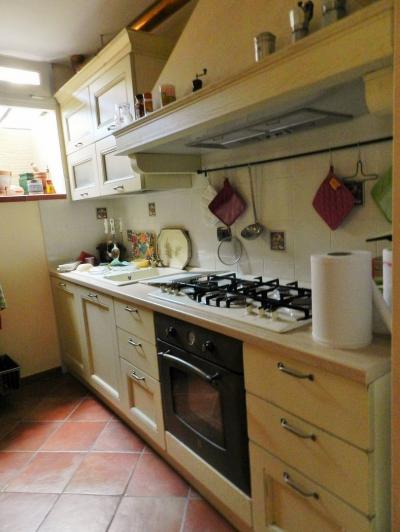 villa indipendente in vendita a Montignoso