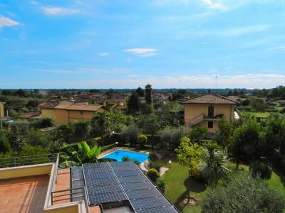 villa indipendente in vendita a Montignoso