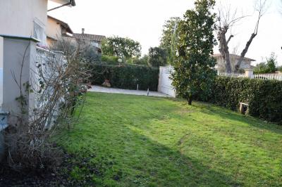 villa indipendente in affitto a Forte dei Marmi