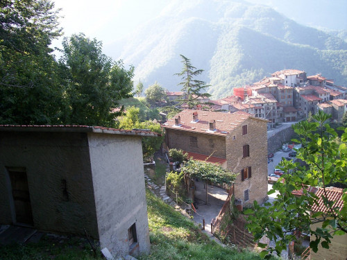 casa indipendente in vendita a Stazzema