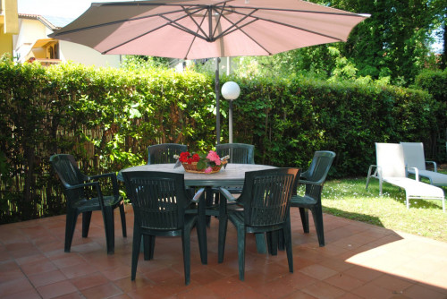 Villa in vendita a Montignoso