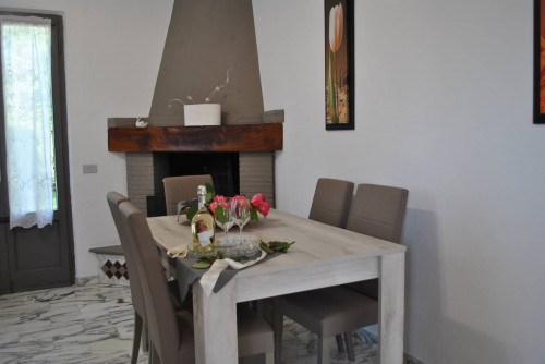 Villa in vendita a Montignoso