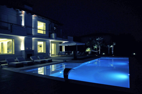 villa indipendente in affitto a Forte dei Marmi