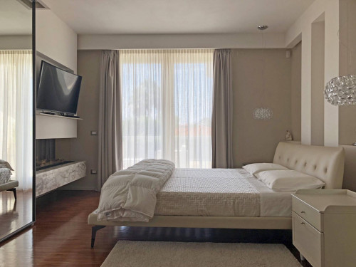 villa indipendente in affitto a Forte dei Marmi