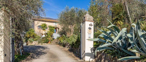 casale in vendita a Camaiore