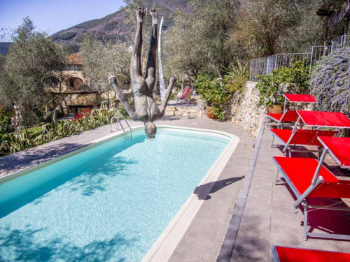 casale in vendita a Camaiore