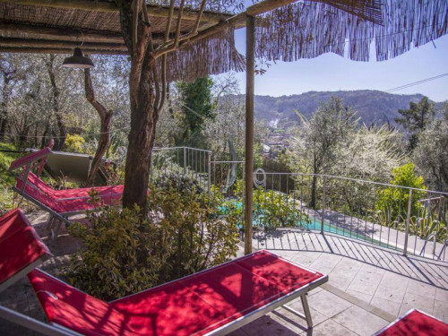 casale in vendita a Camaiore