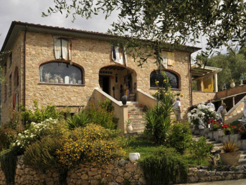 casale in vendita a Camaiore