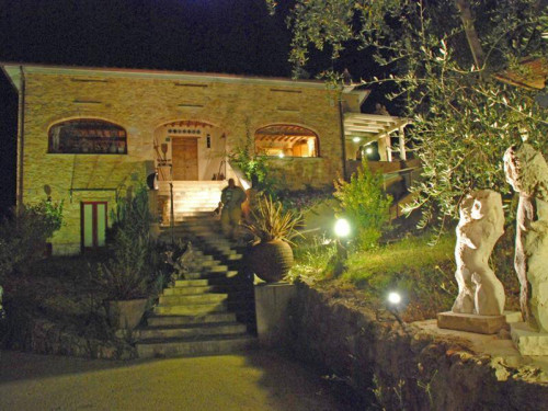 casale in vendita a Camaiore