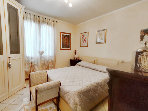 villa indipendente in vendita a Seravezza
