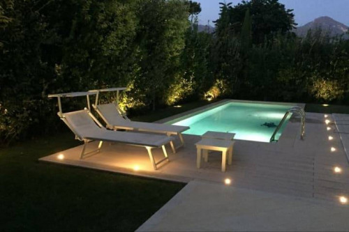 villa indipendente in affitto stagionale a Pietrasanta