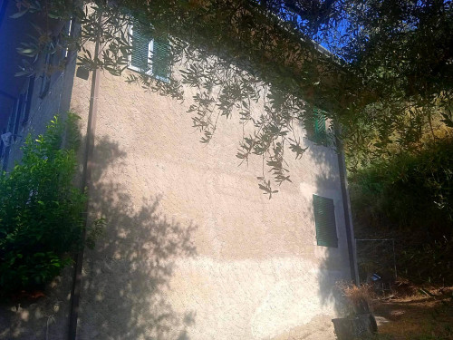 casale in vendita a Camaiore