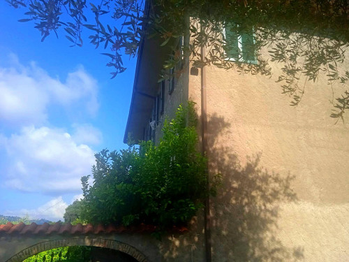 casale in vendita a Camaiore