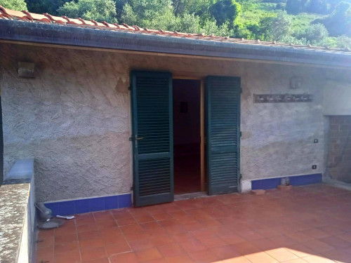 casale in vendita a Camaiore