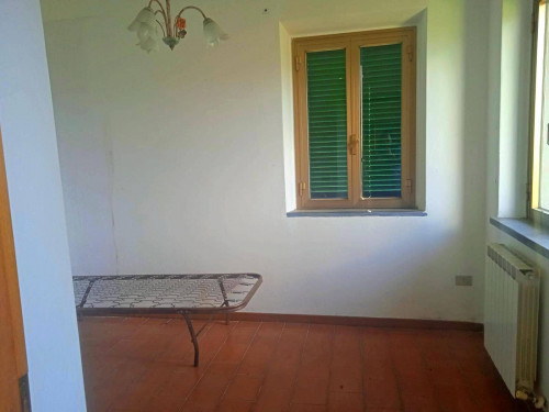 casale in vendita a Camaiore