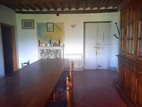 casale in vendita a Camaiore