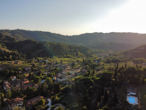casale in vendita a Camaiore