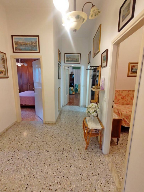 house detached for sale in Forte dei Marmi