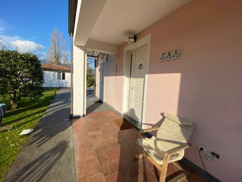 appartamento in affitto a Pietrasanta