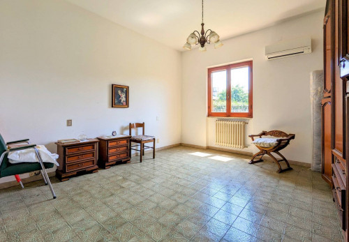 villa bifamiliare in vendita a Seravezza