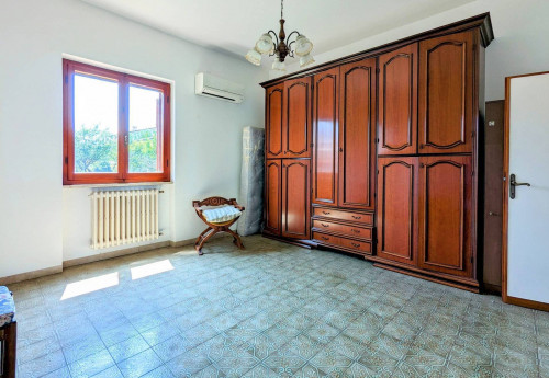 villa bifamiliare in vendita a Seravezza