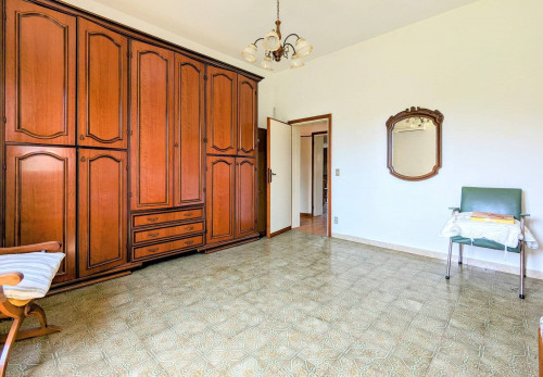 villa bifamiliare in vendita a Seravezza