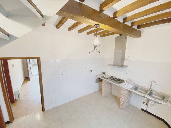 Villa in vendita a Castelvetro Piacentino (PC)