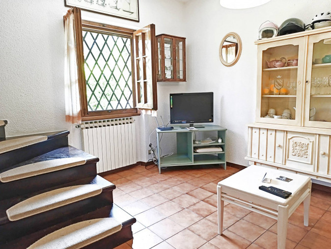 villa indipendente in vendita a Forte dei Marmi