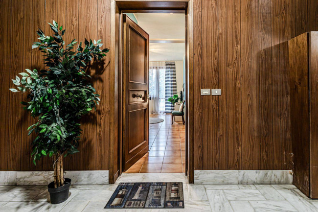 appartamento in vendita a Massa