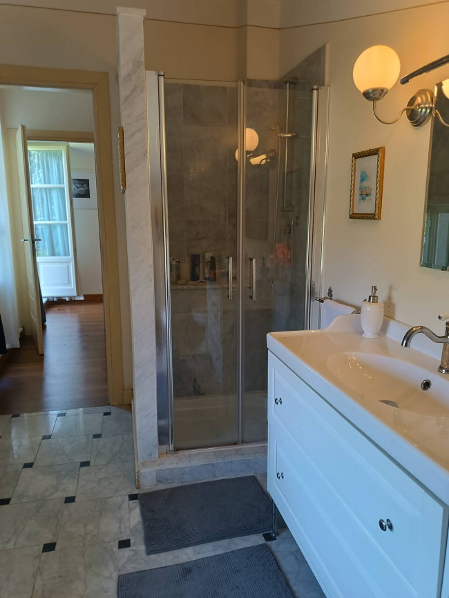 Villa single for sale in Forte dei Marmi