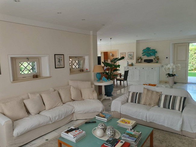 Villa in vendita a Forte dei Marmi