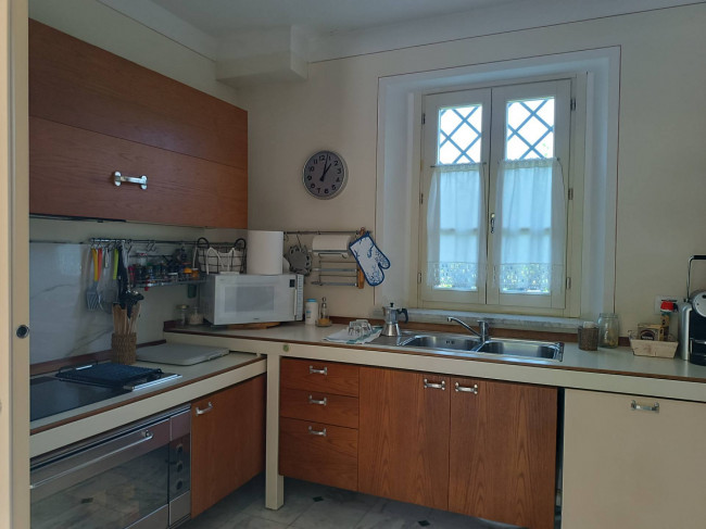 Villa single for sale in Forte dei Marmi