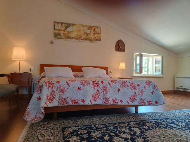 Villa single for sale in Forte dei Marmi