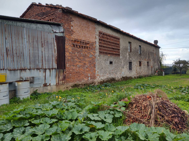 Rustico in vendita a Capezzano Pianore, Camaiore (LU)