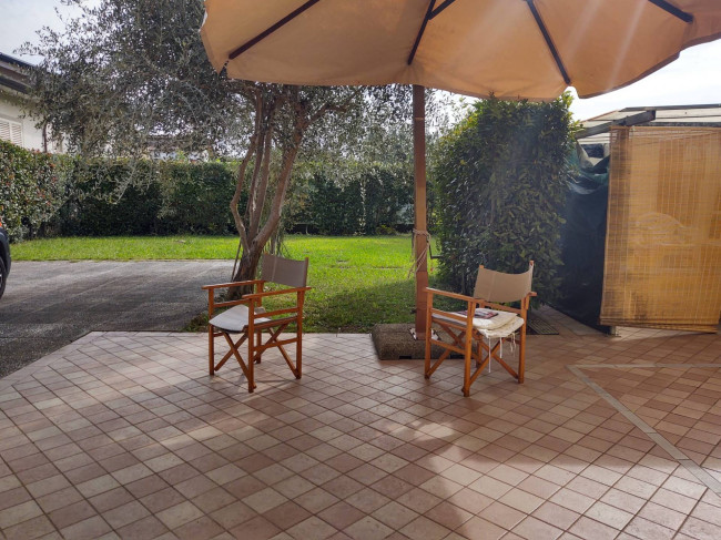 Villa in vendita a Marina Di Pietrasanta, Pietrasanta (LU)