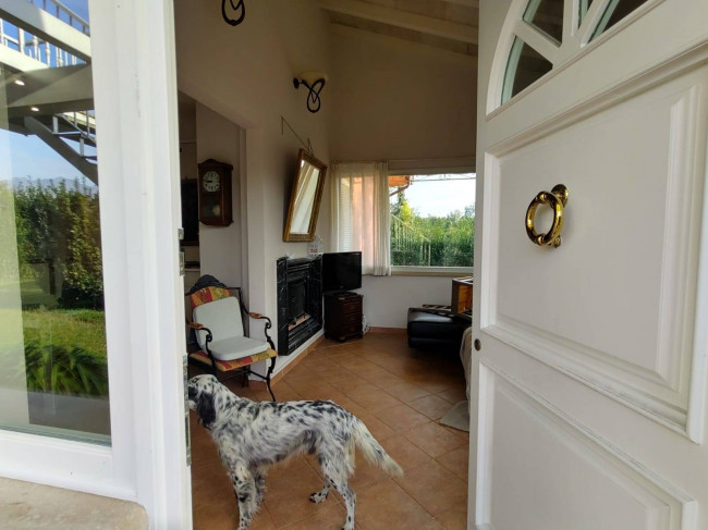 Casa indipendente in vendita a Marina Di Pietrasanta, Pietrasanta (LU)