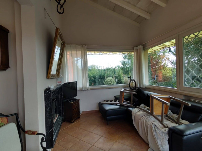 Casa indipendente in vendita a Marina Di Pietrasanta, Pietrasanta (LU)