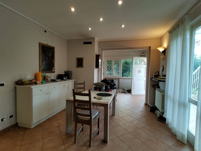 Casa indipendente in vendita a Marina Di Pietrasanta, Pietrasanta (LU)