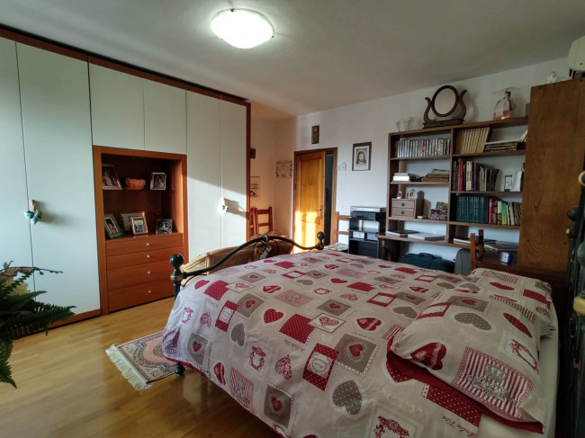 Casa semi-indipendente in vendita a Pietrasanta (LU)