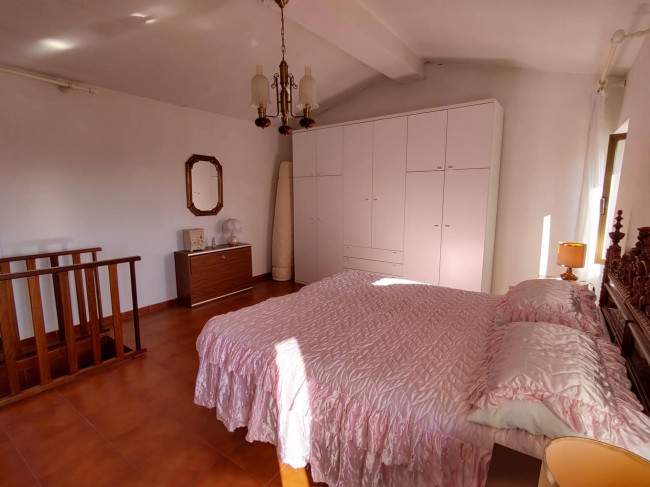 terratetto in vendita a Massa