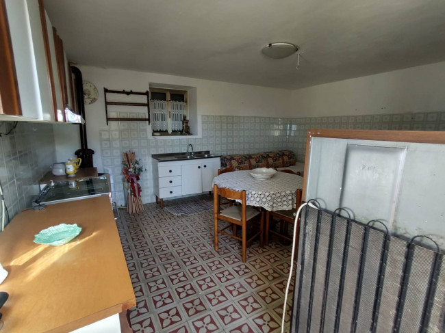 terratetto in vendita a Massa