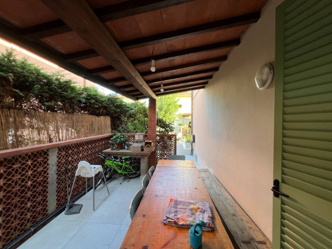 Villa semindipendente in vendita a Pietrasanta