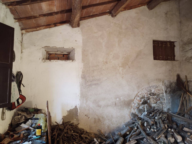 Rustico in vendita a Massarosa