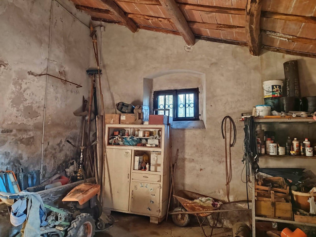 Rustico in vendita a Massarosa