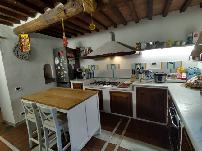 Casolare in vendita a Pietrasanta