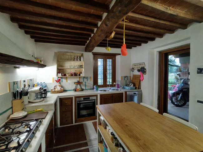 Casolare in vendita a Pietrasanta