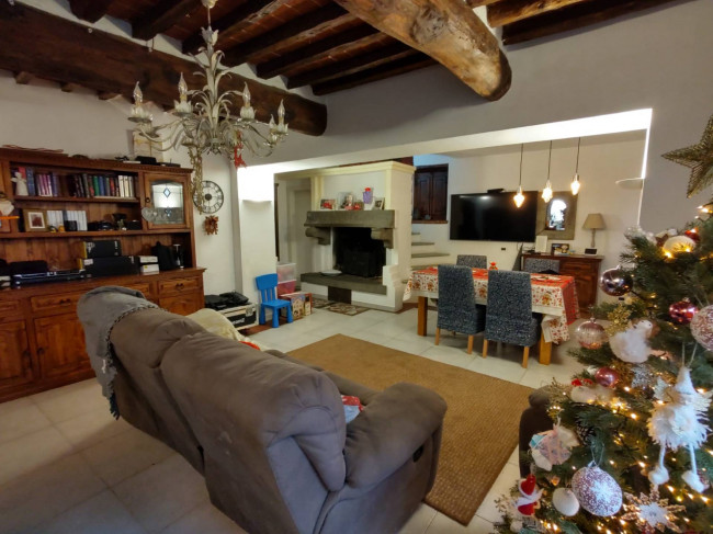 Casolare in vendita a Pietrasanta