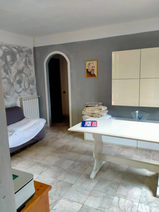 villa bifamiliare in vendita a Seravezza